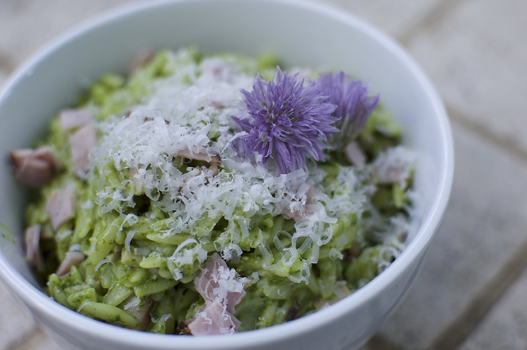 pesto orzo chive flower