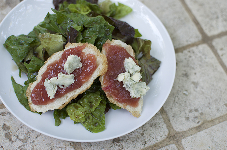 rhubarb blue cheese crostini