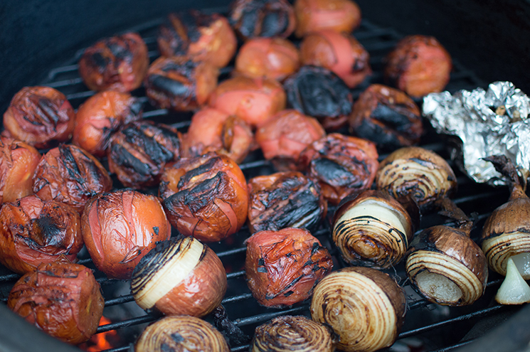 smoking tomato sauce